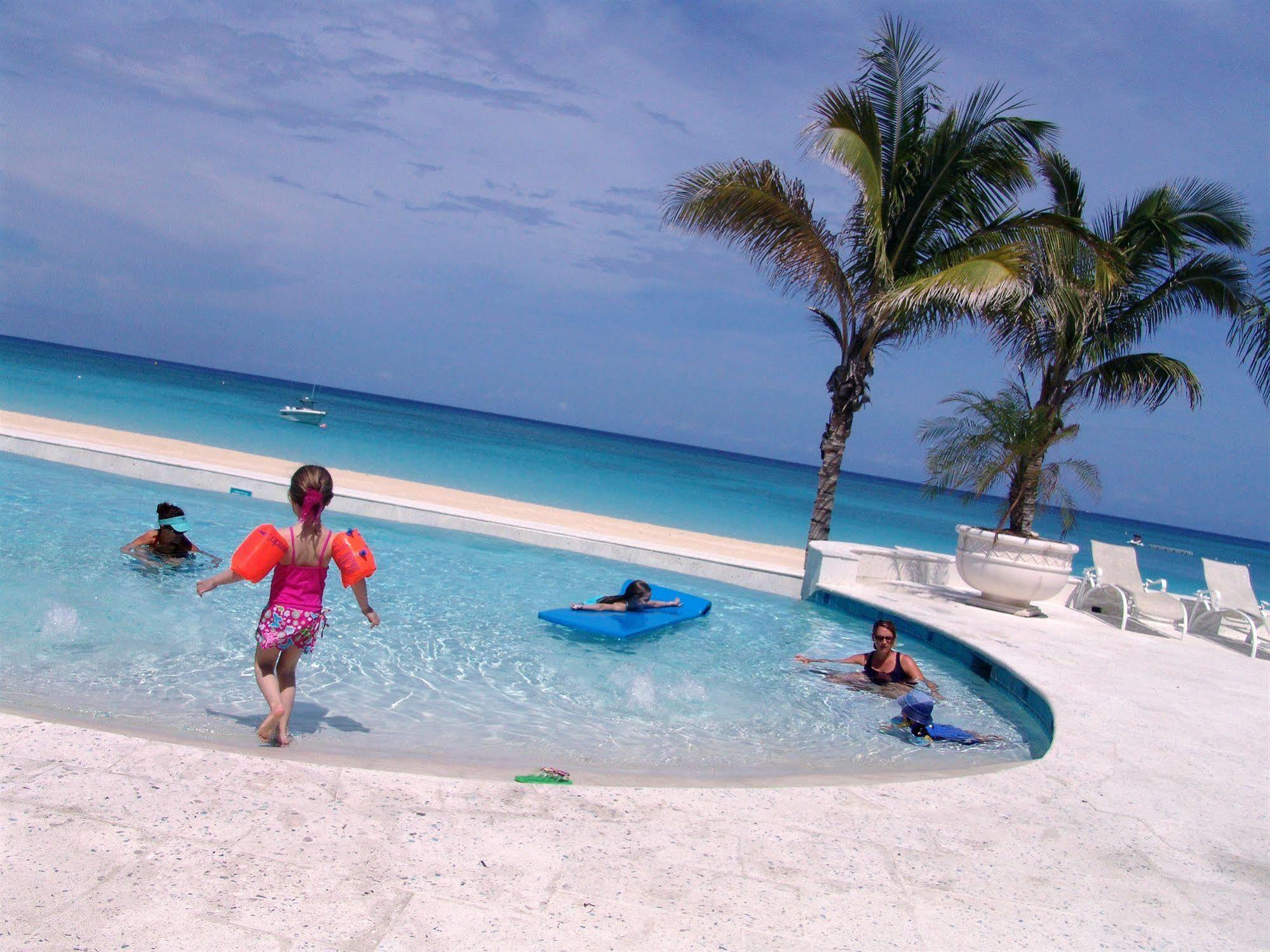 Aparthotel Coral Stone Club Seven Mile Beach